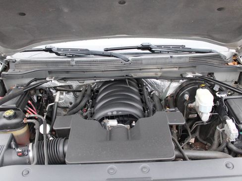 Used 2015 GMC Sierra 1500 SLE w/ SLE Value Package image 19