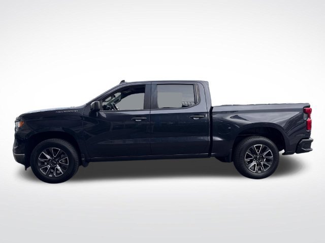 Used 2022 Chevrolet Silverado 1500 W/T w/ WT Value Package RWD image 2
