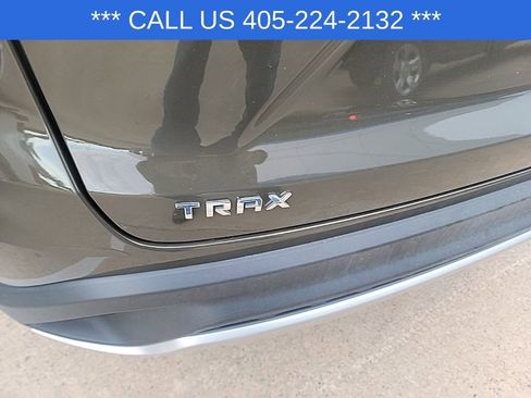 Used 2024 Chevrolet Trax LT image 9