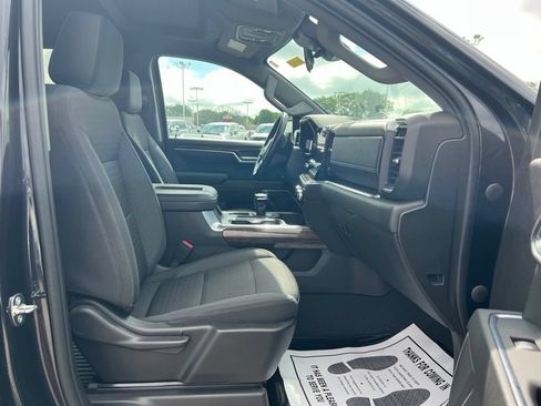 Used 2022 GMC Sierra 1500 Elevation AWD/4WD image 11