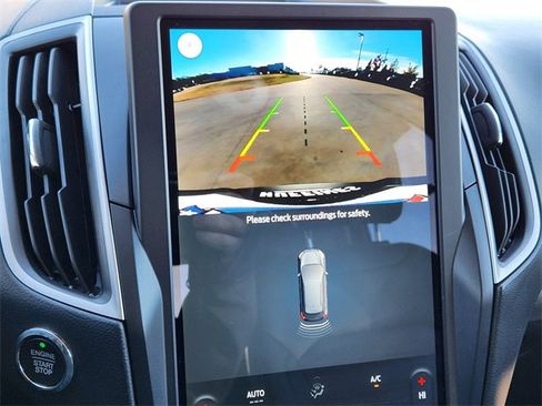 Used 2021 Ford Edge SEL w/ Convenience Package image 18