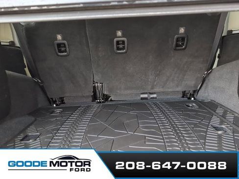 Used 2018 Jeep Wrangler Unlimited Sport S image 6