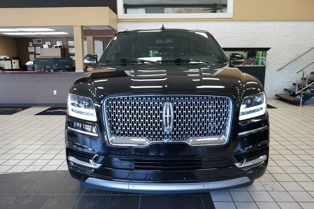 Used 2021 Lincoln Navigator Reserve AWD/4WD image 22