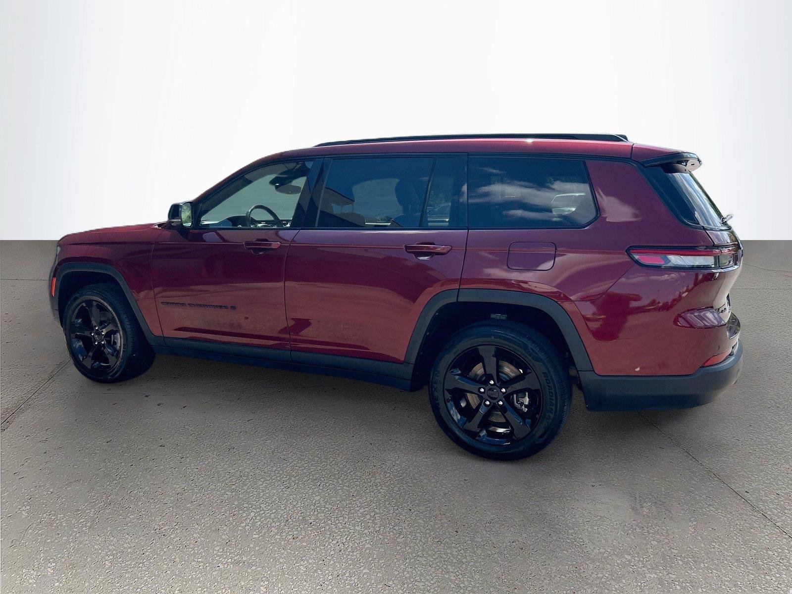 Used 2021 Jeep Grand Cherokee L Laredo AWD/4WD image 6