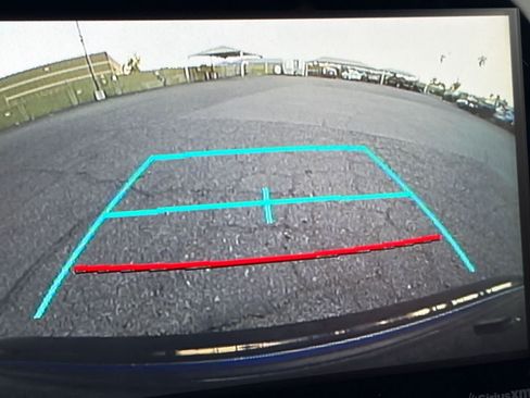 Used 2021 Toyota Corolla LE w/ Carpet Mat Package (TMS) FWD image 15