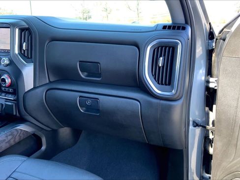 Used 2022 GMC Sierra 1500 Denali w/ Driver Alert Package II image 17