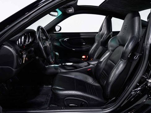 Used 2003 Porsche 911 Turbo AWD/4WD image 17