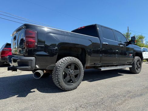 Used 2015 Chevrolet Silverado 2500 LTZ w/ Duramax Plus Package AWD/4WD image 18