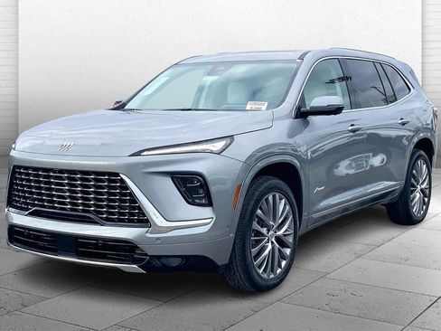 New 2026 Buick Enclave Avenir w/ Super Cruise Package image 2
