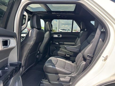 Used 2024 Ford Explorer ST w/ Equipment Group 401A AWD/4WD image 14