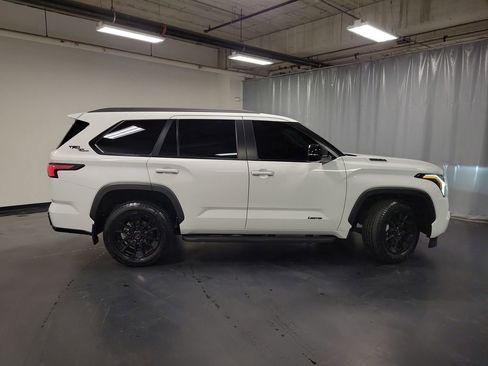 Used 2024 Toyota Sequoia Limited w/ TRD Off-Road Package image 9