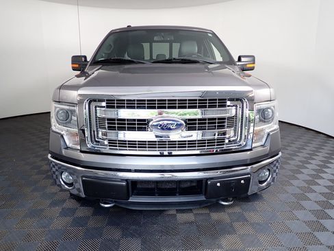 Used 2014 Ford F150 XLT w/ Equipment Group 302A Luxury AWD/4WD image 10