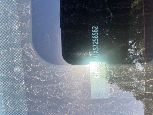 Used 2025 Kia Soul LX w/ LX Technology Package image 9