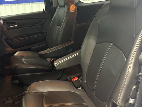 Used 2016 GMC Acadia SLT AWD/4WD image 33