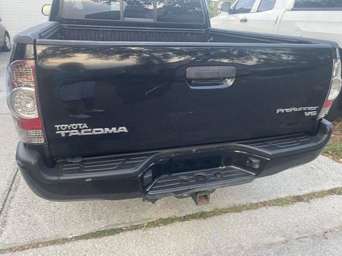 Used 2013 Toyota Tacoma PreRunner w/ TRD Sport Pkg RWD image 12
