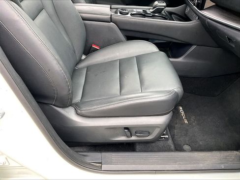 Used 2021 Nissan Rogue SL w/ Premium Package AWD/4WD image 38