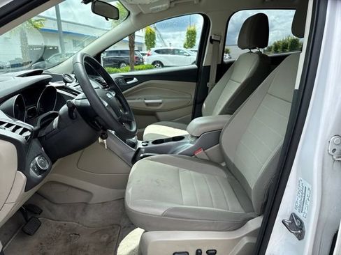 Used 2015 Ford Escape SE AWD/4WD image 42