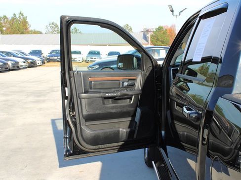 Used 2014 RAM 1500 Laramie w/ Convenience Group image 34