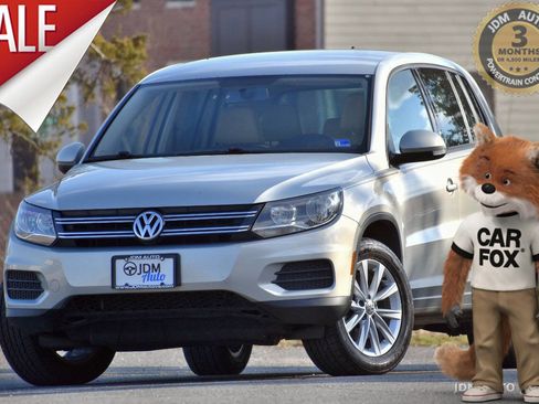 Used 2014 Volkswagen Tiguan S image 1