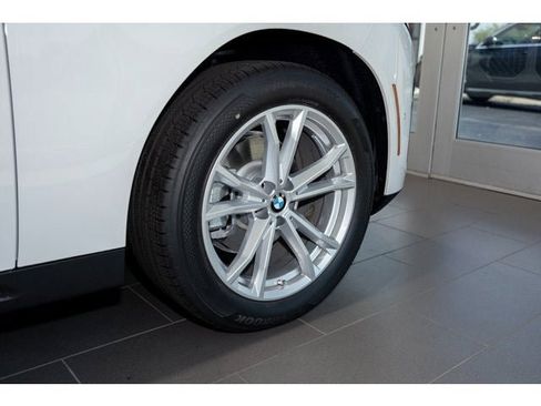 Used 2025 BMW X3 xDrive30i image 46