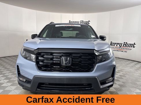 Used 2023 Honda Passport Elite image 3