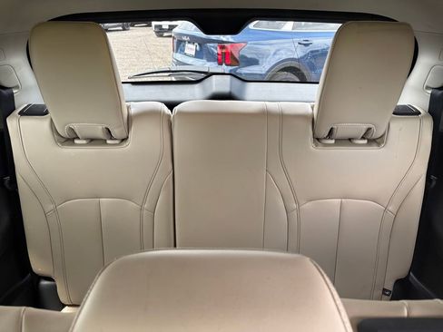 Used 2023 INFINITI QX60 Sensory w/ Vision Package AWD/4WD image 16