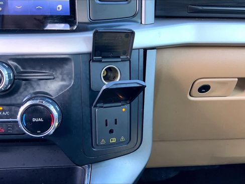 Certified 2022 Ford F150 XLT w/ Equipment Group 302A High image 31