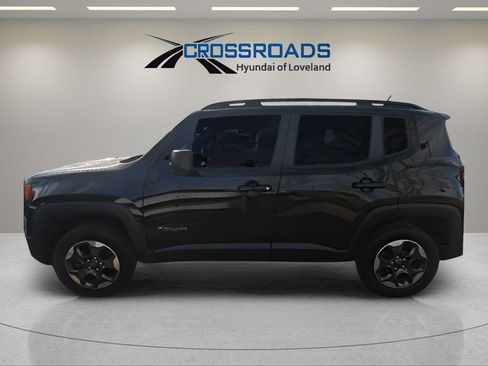 Used 2017 Jeep Renegade Sport w/ Power & Air Group image 8