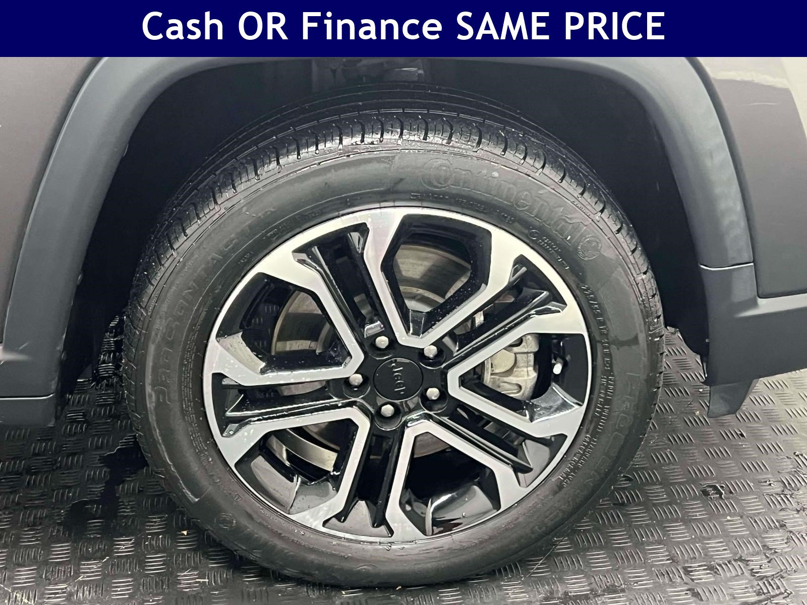 Certified 2023 Jeep Compass Limited AWD/4WD image 13