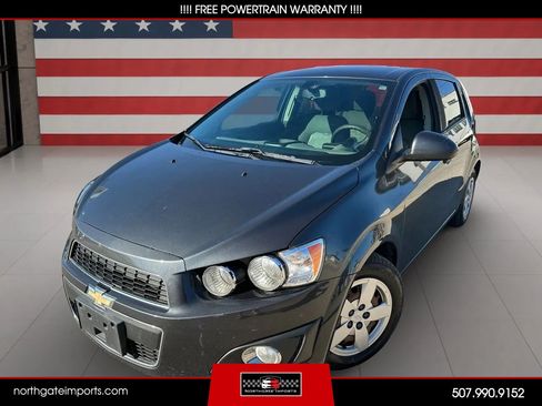 Used 2016 Chevrolet Sonic LS image 8