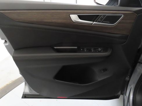 New 2026 Volkswagen Atlas SEL Premium R-Line AWD/4WD image 11