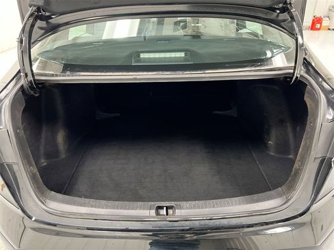 Used 2023 Toyota Corolla SE w/ Carpet Mat Package (TMS) image 24