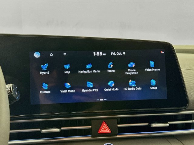 New 2026 Hyundai Elantra SEL FWD image 25