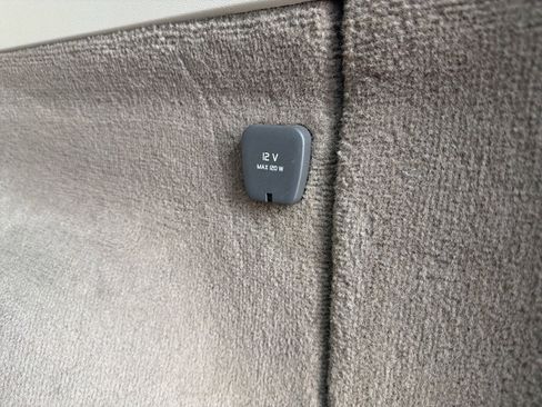 Used 2013 Volvo XC70 T6 image 23