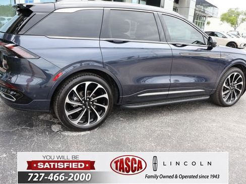 Used 2024 Lincoln Nautilus Black Label AWD/4WD image 7