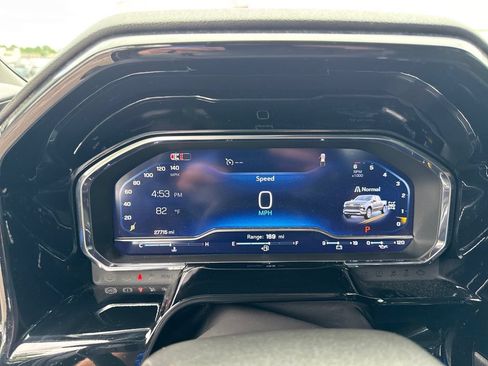Used 2024 Chevrolet Silverado 1500 RST w/ Convenience Package II AWD/4WD image 27