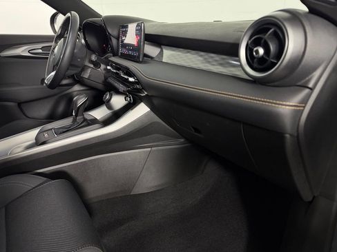 Used 2024 Alfa Romeo Tonale Ti image 31