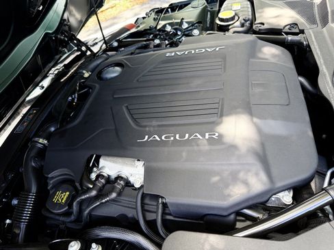 Used 2023 Jaguar F-TYPE R-Dynamic AWD/4WD image 26
