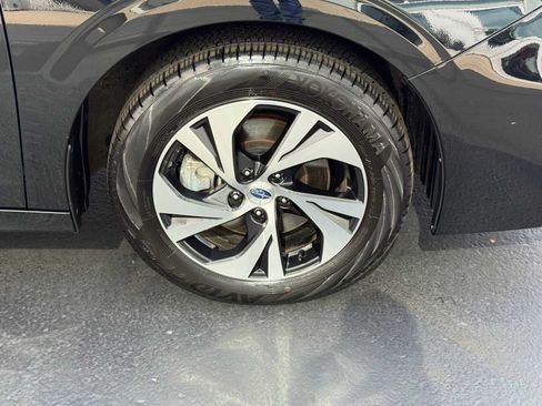 Certified 2025 Subaru Legacy Premium w/ Popular Package #1A AWD/4WD image 7