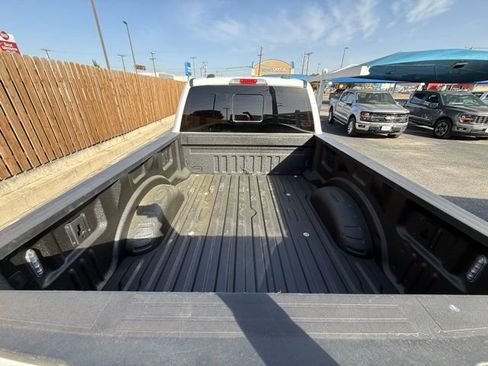 Used 2022 Ford F250 Lariat w/ Lariat Value Package image 19