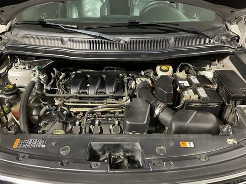 Used 2018 Ford Explorer Limited image 8