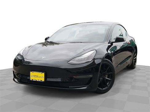 Used 2022 Tesla Model 3 Long Range image 1
