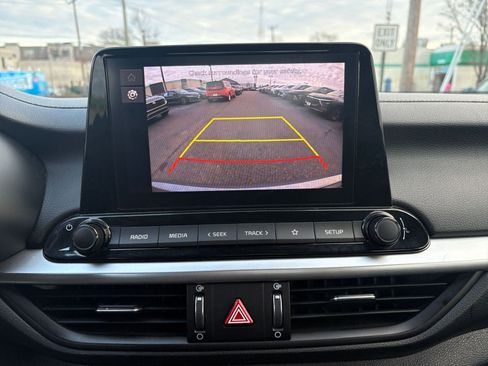 Used 2024 Kia Forte LXS image 17