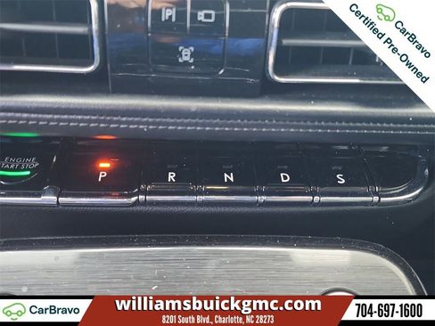 Used 2021 Lincoln Nautilus Reserve image 17