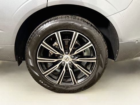 Used 2019 Volvo XC60 T5 Inscription w/ Protection Package AWD/4WD image 27