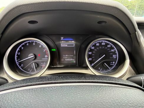Used 2022 Toyota Camry LE w/ Convenience Package FWD image 9