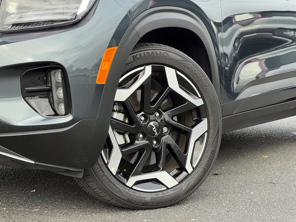 Certified 2024 Kia Seltos SX AWD/4WD image 2