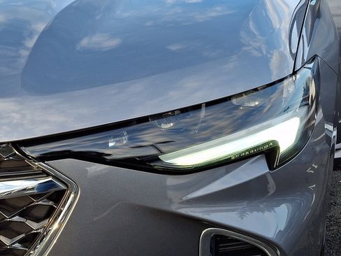 Certified 2022 Buick Envision Avenir w/ Technology Package II image 29