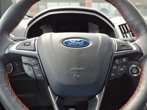 Used 2024 Ford Edge ST-Line AWD/4WD image 21