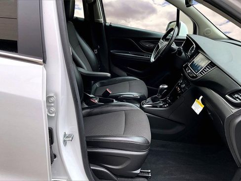 Used 2020 Buick Encore Preferred w/ Safety Package image 26